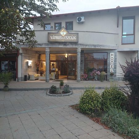 Vánkos&Eszcájg Újhartyán Exterior foto